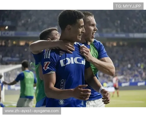 足球比赛中的团队配合与战术执行细节